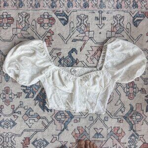 DRA Women's White Lace Puff Sleeve Crop Top - size Medium